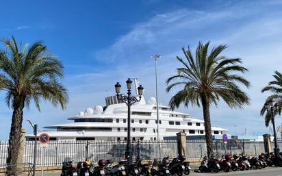 Vista exterior de Finca rústica en venda en  Cádiz Capital amb Terrassa i Balcó