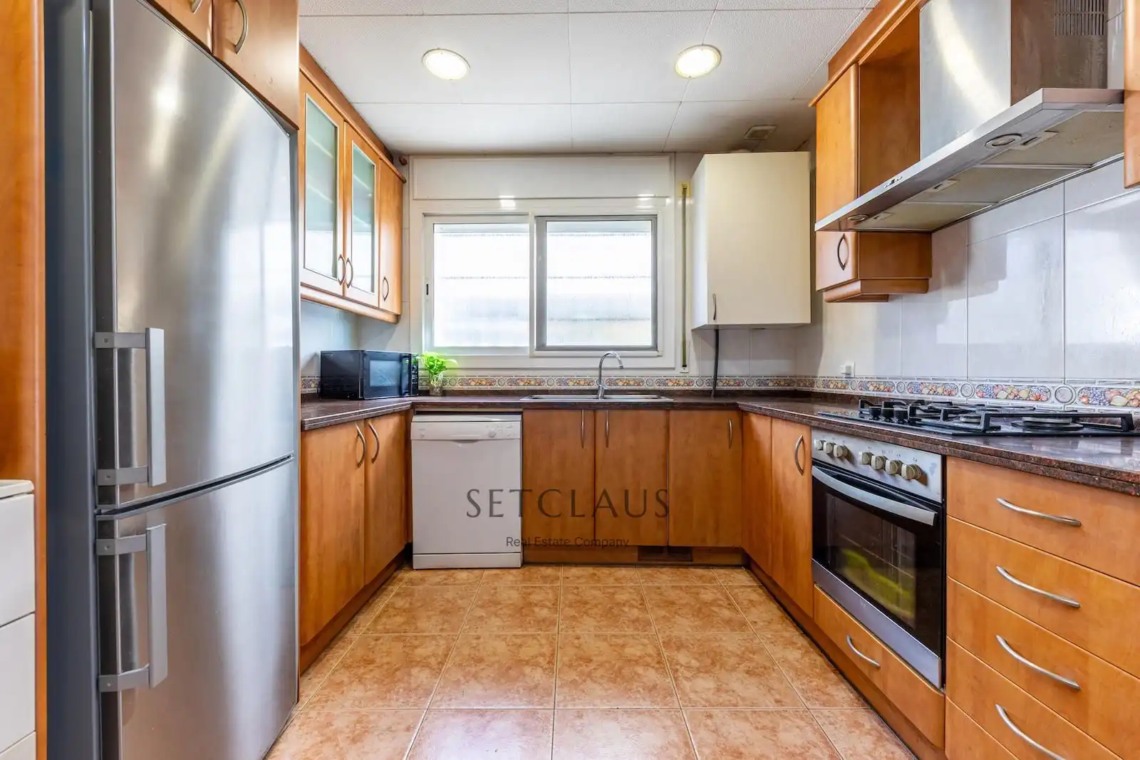 Kitchen of Houses for sale in El Masnou  with Air Conditioner, Heating and Private garden