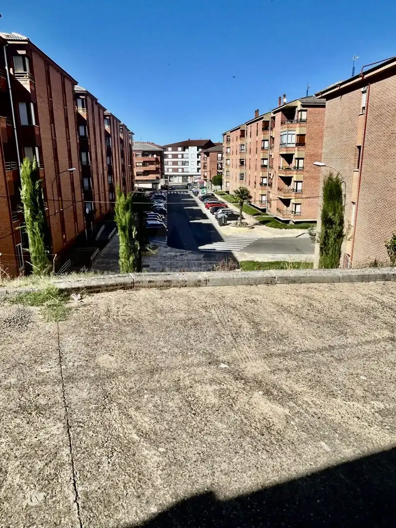 Parking of Houses for sale in La Bañeza   with Terrace