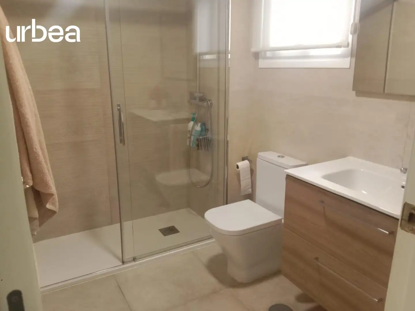 Baño de Piso en venta en Málaga con Jardín privado, Terraza y Trastero