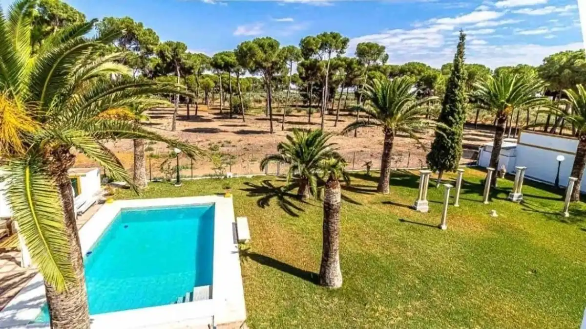 Jardí de Casa o xalet en venda en Marchena amb Aire condicionat, Calefacció i Jardí privat