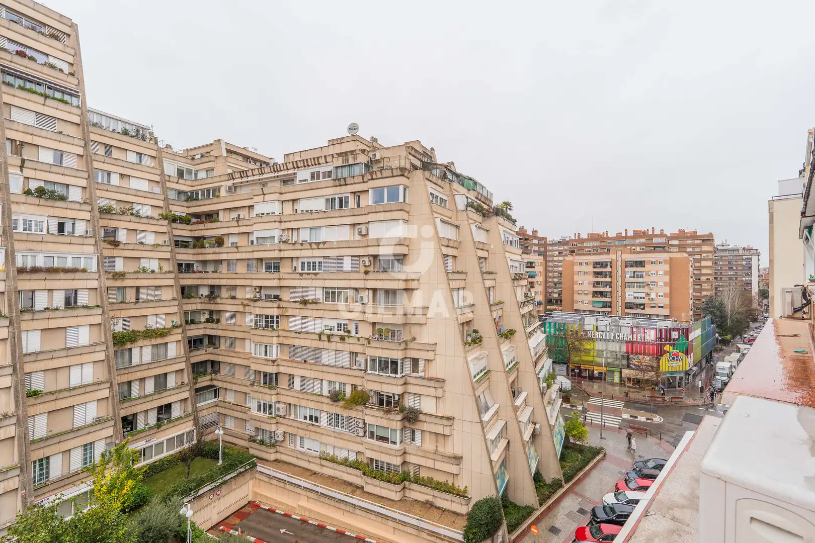 Vista exterior de Ático en venta en Madrid con Calefacción y Balcón