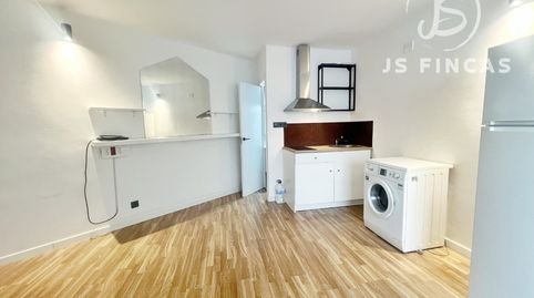 Foto 2 von Wohnung zum Verkauf in Carrer de Josep Serrano, 29, Can Baró, Barcelona Capital