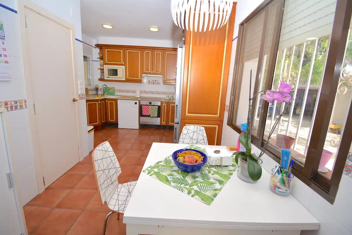 Cocina de Casa o chalet en venta en Dénia con Aire acondicionado, Calefacción y Jardín privado