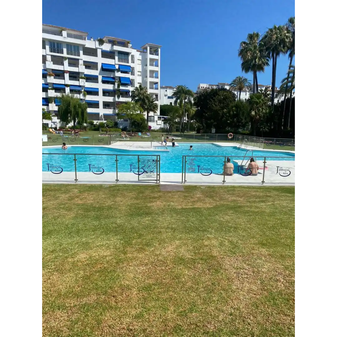 Apartament amb piscina en venda a Nueva Andalucía, imagen 9