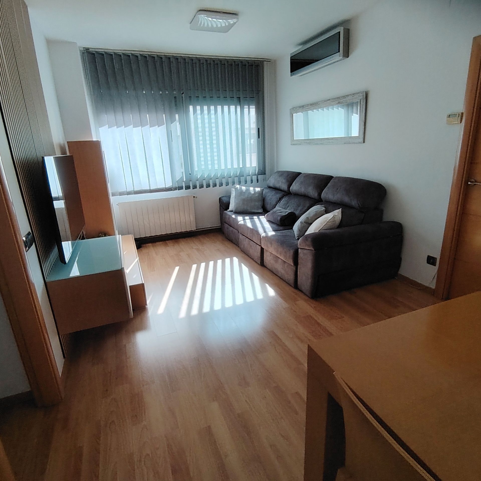 Living room of Flat for sale in Sant Adrià de Besòs  with Air Conditioner, Heating and Storage room