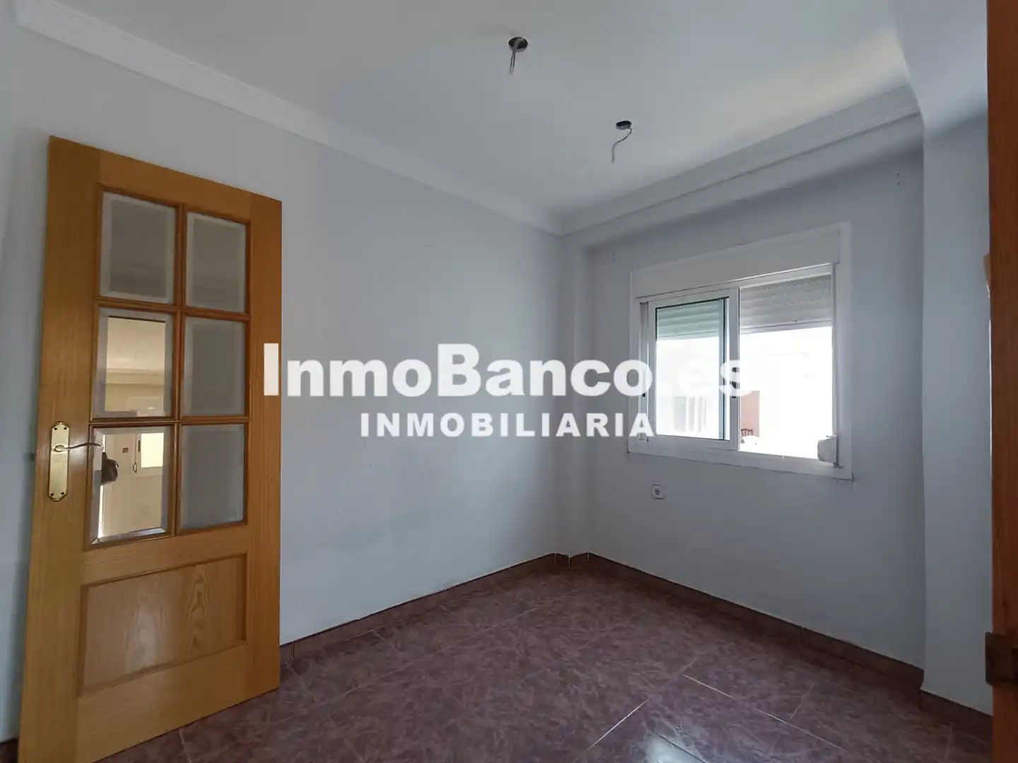 Piso con terraza en venta en Carrer de Santa Cecilia 2, imagen 3