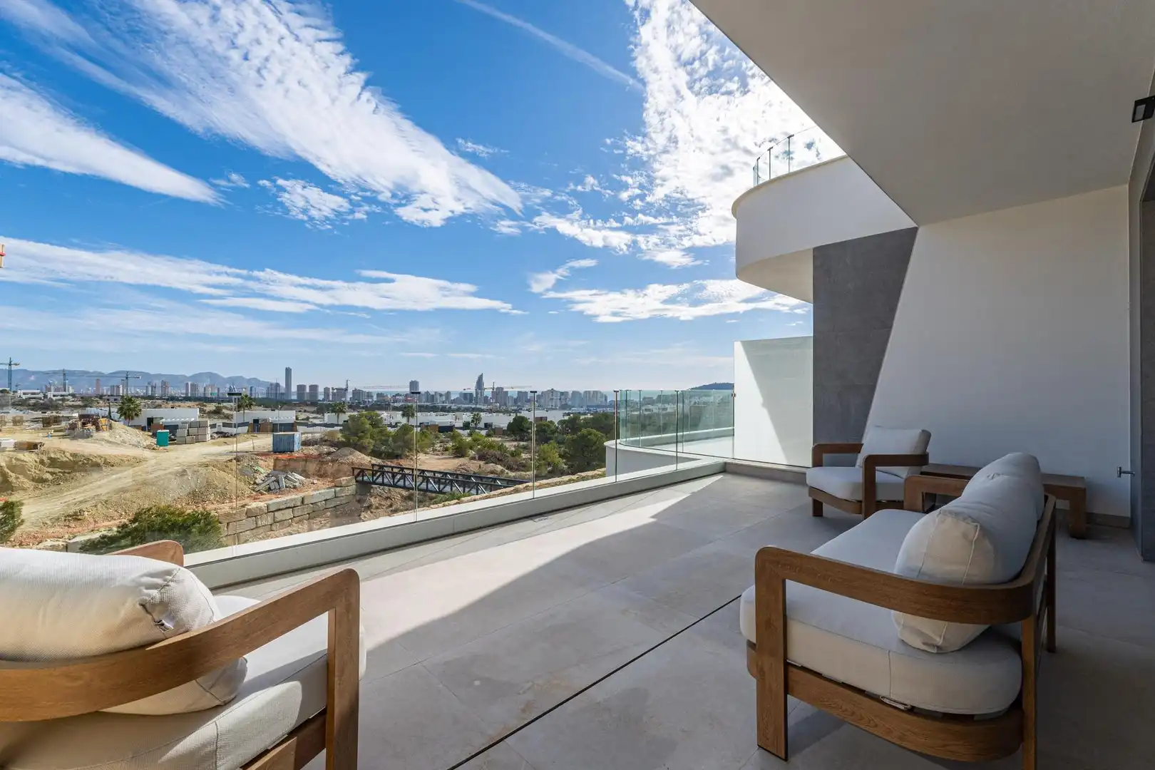 Terraza de Estudio en venta en Finestrat con Piscina comunitaria