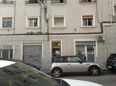 Local comercial en Alquiler en C/ Emporda en Pubilla Cases