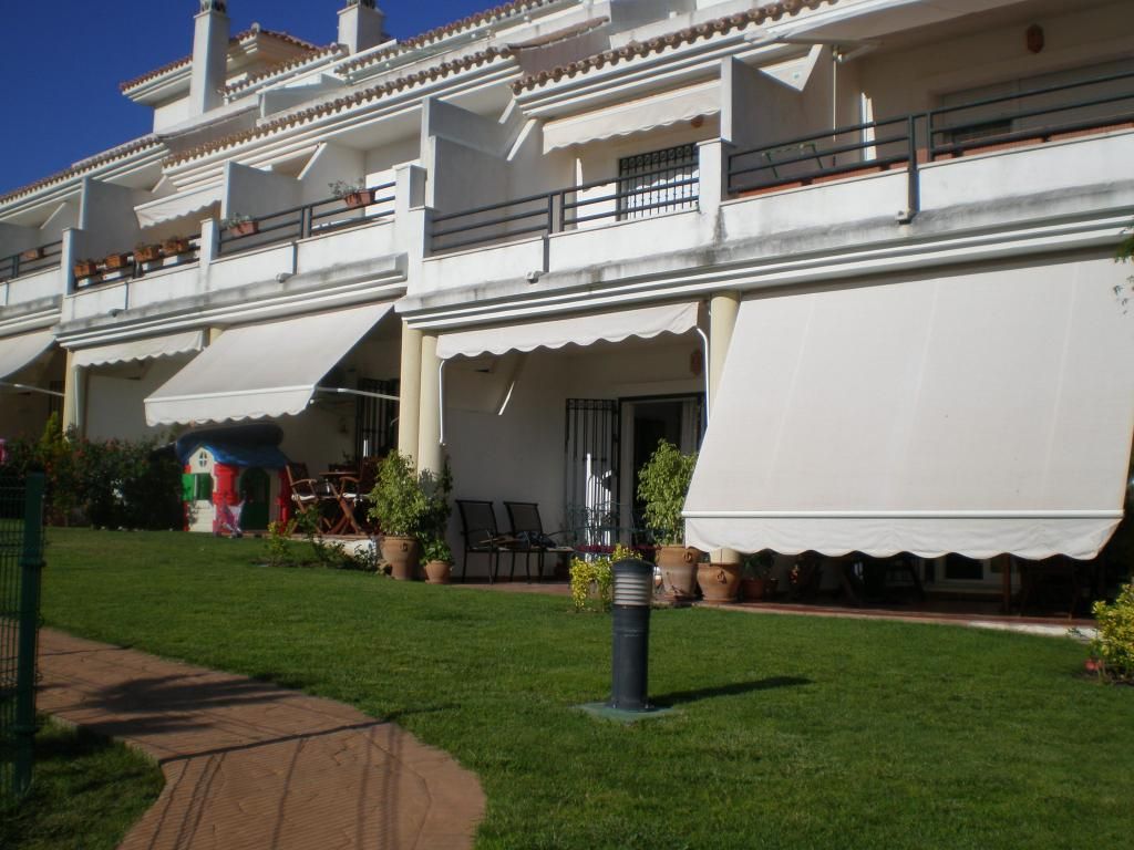 Garten von Einfamilien-Reihenhaus miete in El Portil mit Heizung und Möbliert