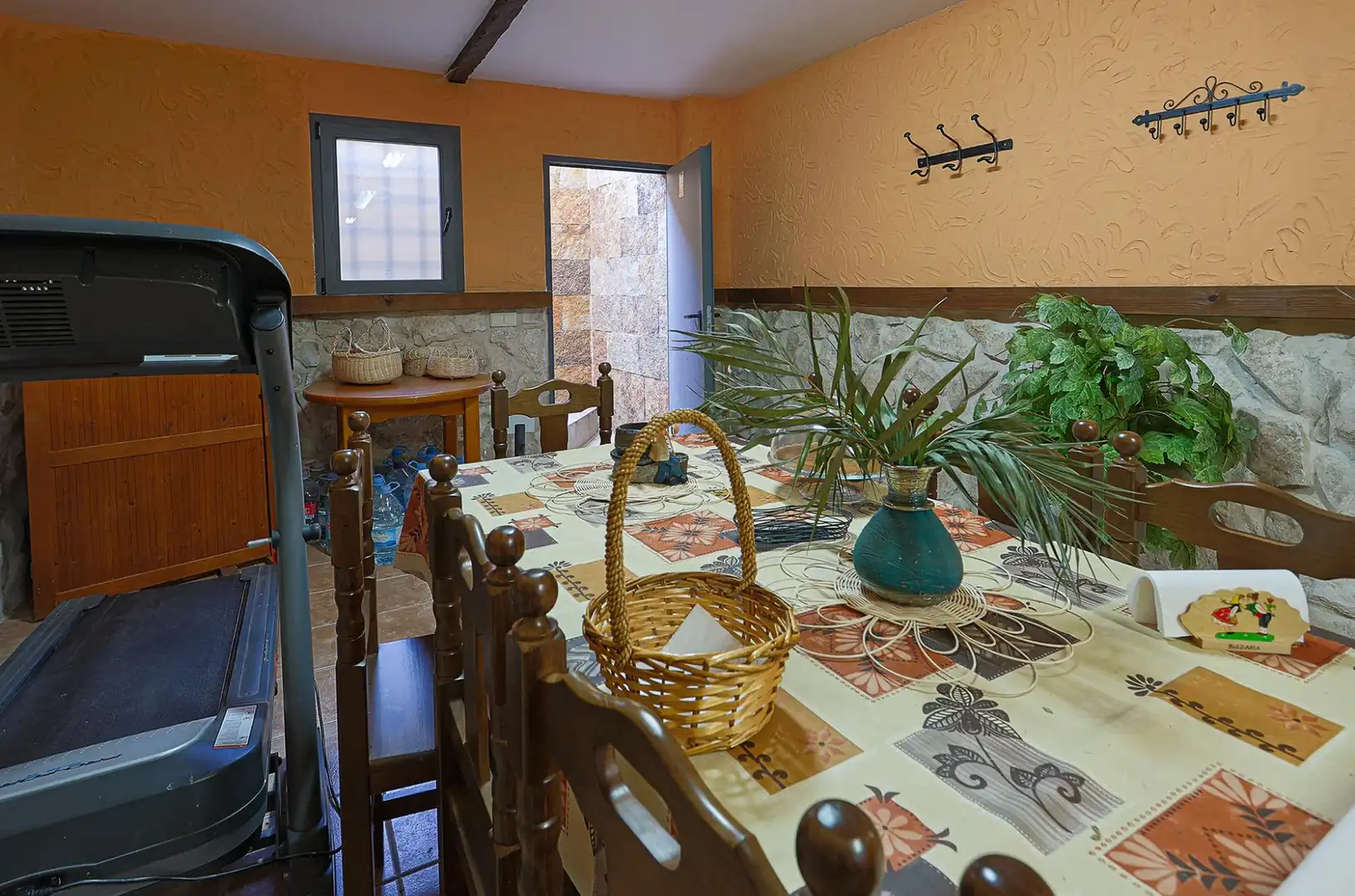 Houses for sale in Aldeamayor de San Martín