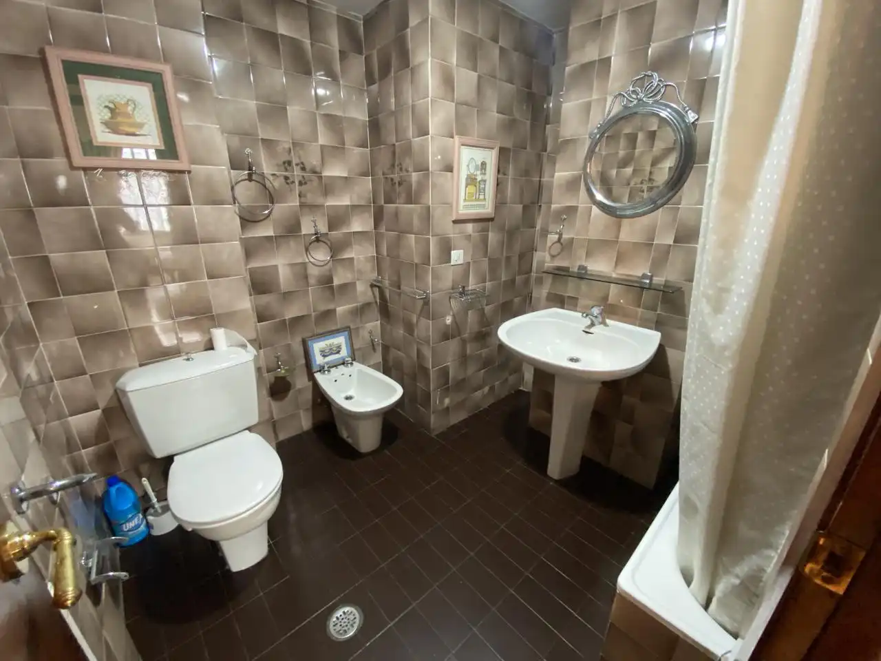 Baño de Piso en venta en A Coruña Capital  con Calefacción y Trastero
