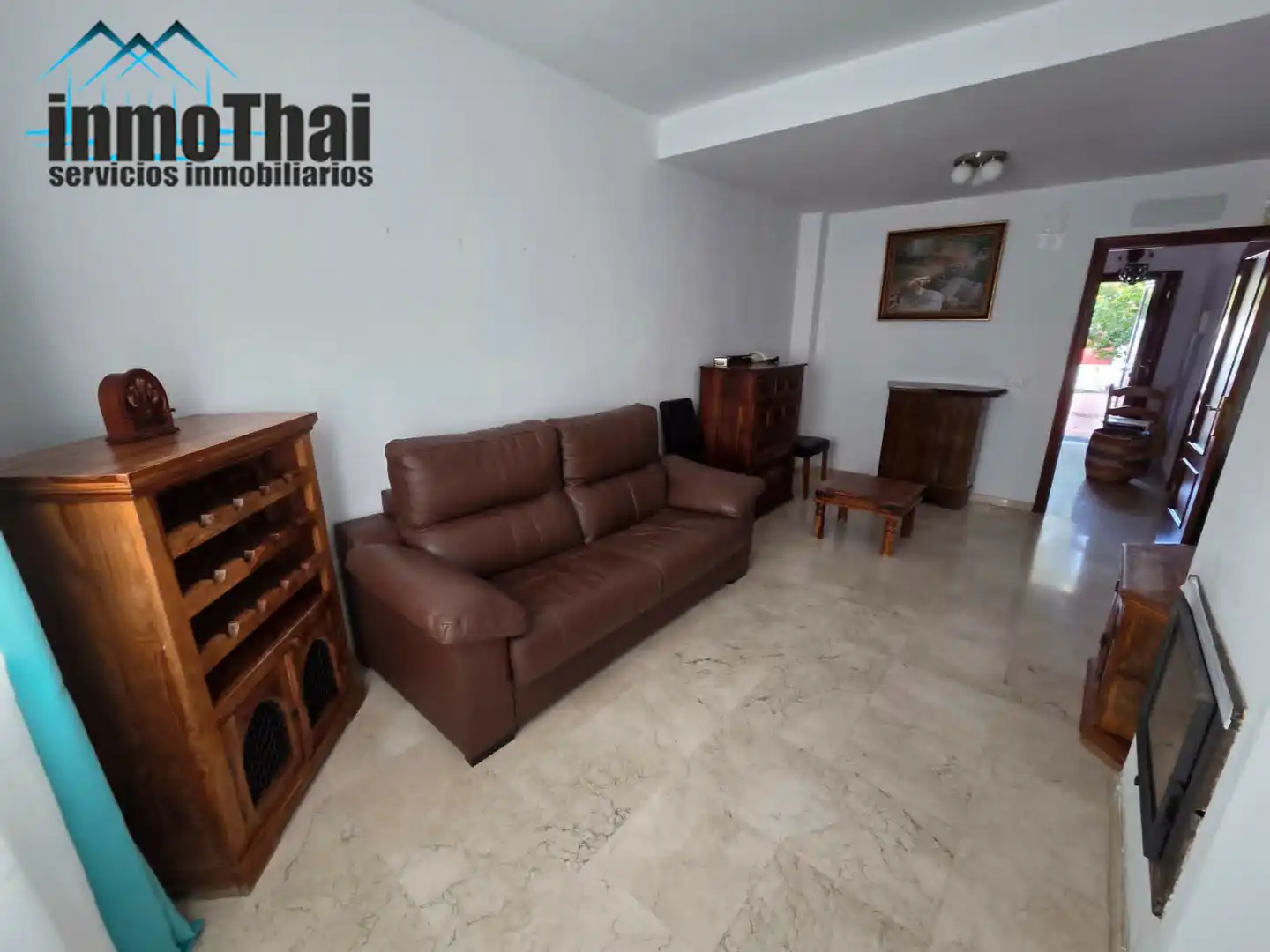 Sala d'estar de Casa adosada en venda en Jerez de la Frontera amb Aire condicionat i Terrassa