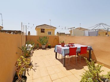 Penthouse with balcony for sale in Calle VIRGEN DEL ROSARIO