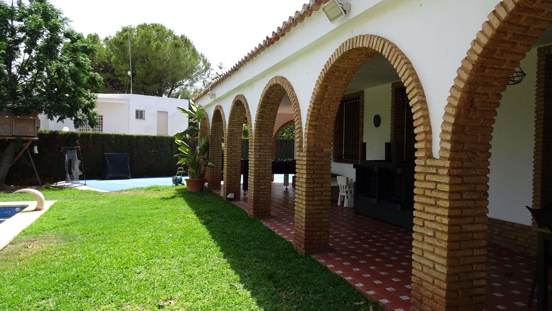 Garden of House or chalet for sale in Mairena del Alcor  with Air Conditioner, Private garden and Swimming Pool