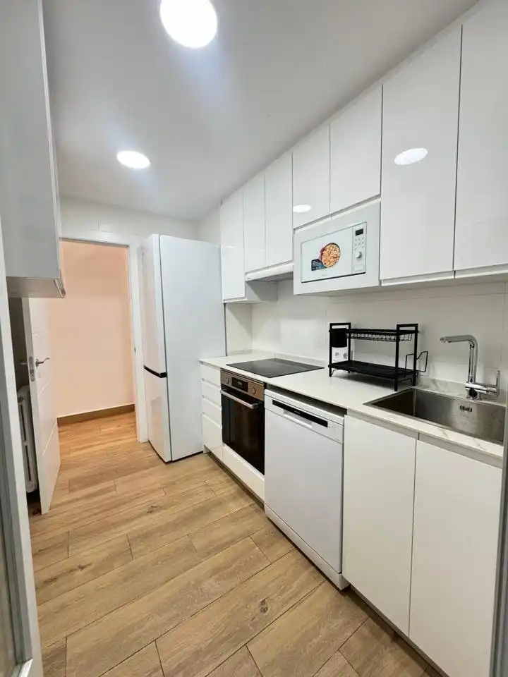 Cocina de Piso para compartir en Segovia con Calefacción, Terraza y Amueblado