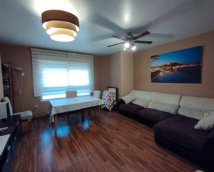 Sala d'estar de Dúplex en venda en Castalla amb Aire condicionat i Terrassa