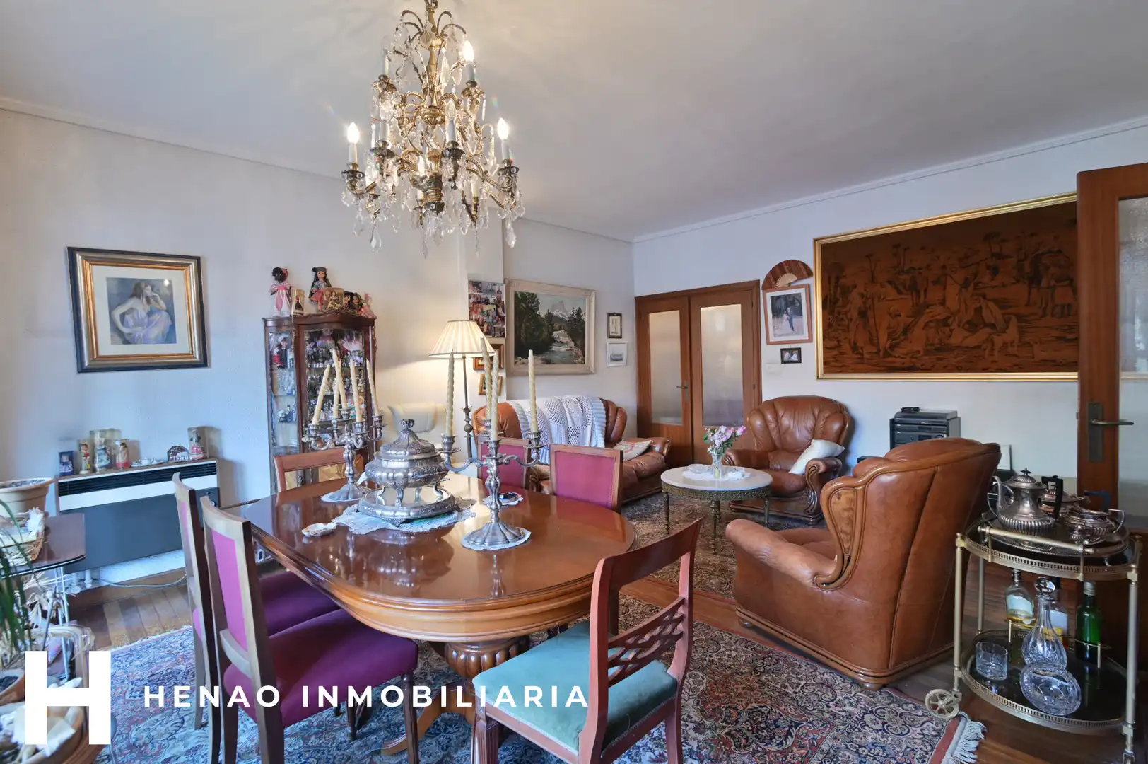 Living room of Flat for sale in Abando - Albia