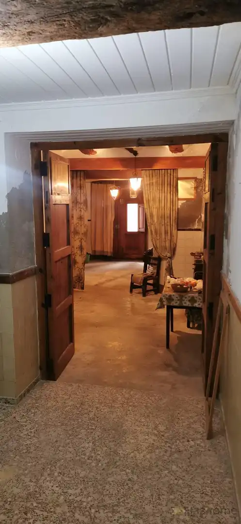 Houses for sale in Chelva, Valencia