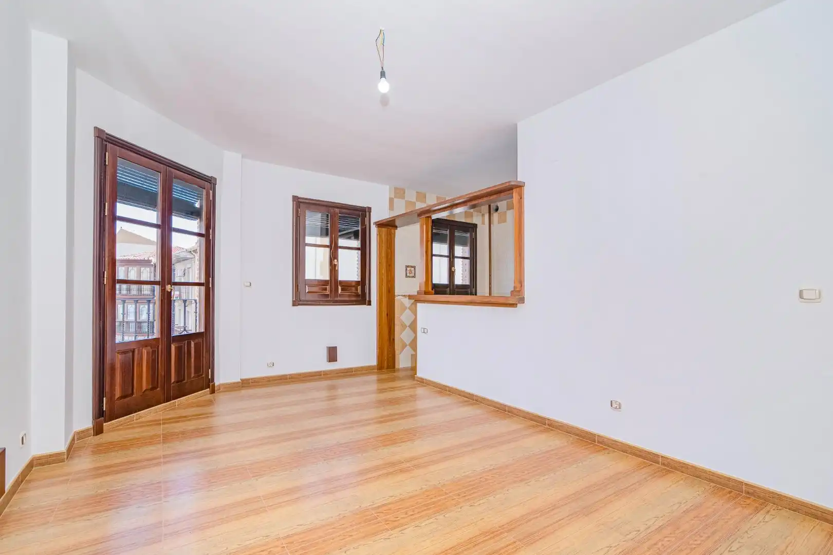 Sala de estar de Edificio en venta en Íllora