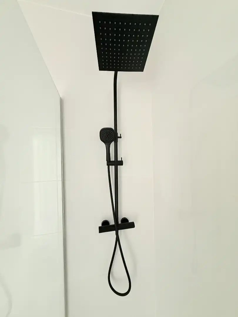 Bathroom of Ground floor for sale in Málaga  with Air Conditioner, Heating and Furnished