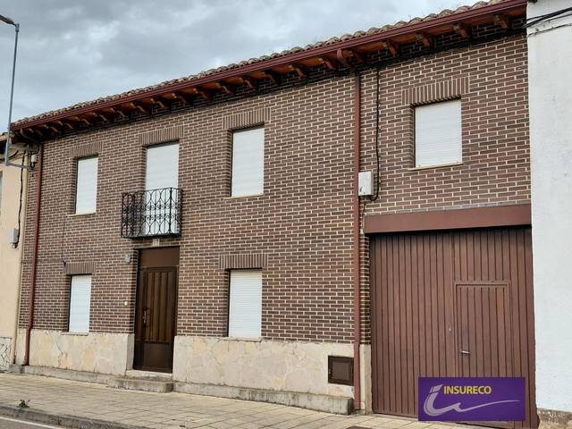 Casa-chalet en Venta en Carretera-Am en Santa Colomba de Curueño