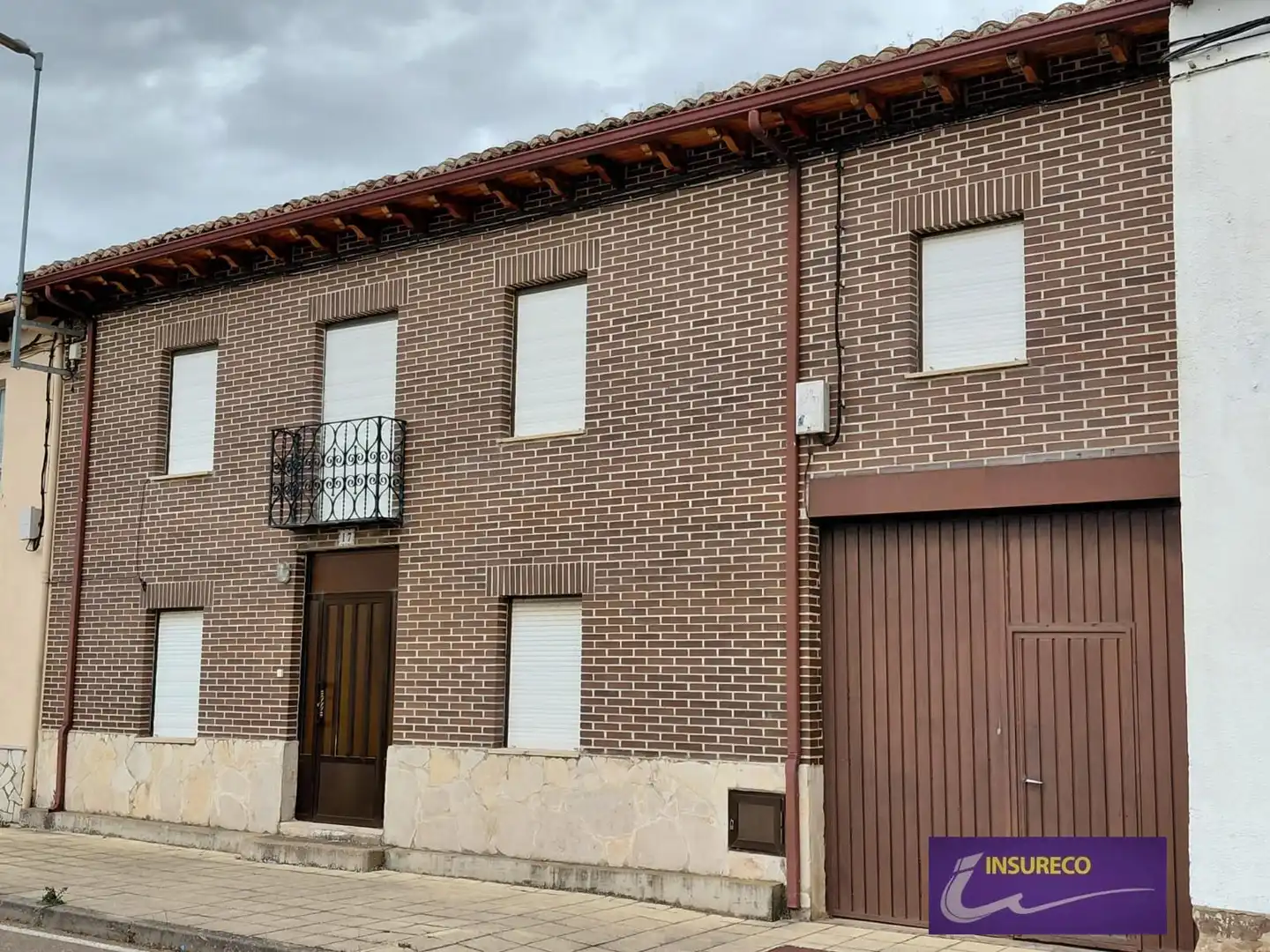 Exterior view of Houses for sale in Santa Colomba de Curueño  with Terrace, Storage room and Furnished