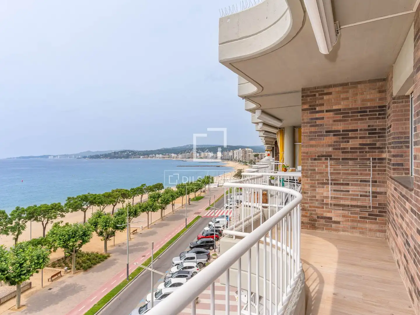 Flat with terrace for sale in Platja Gran, imagen 4