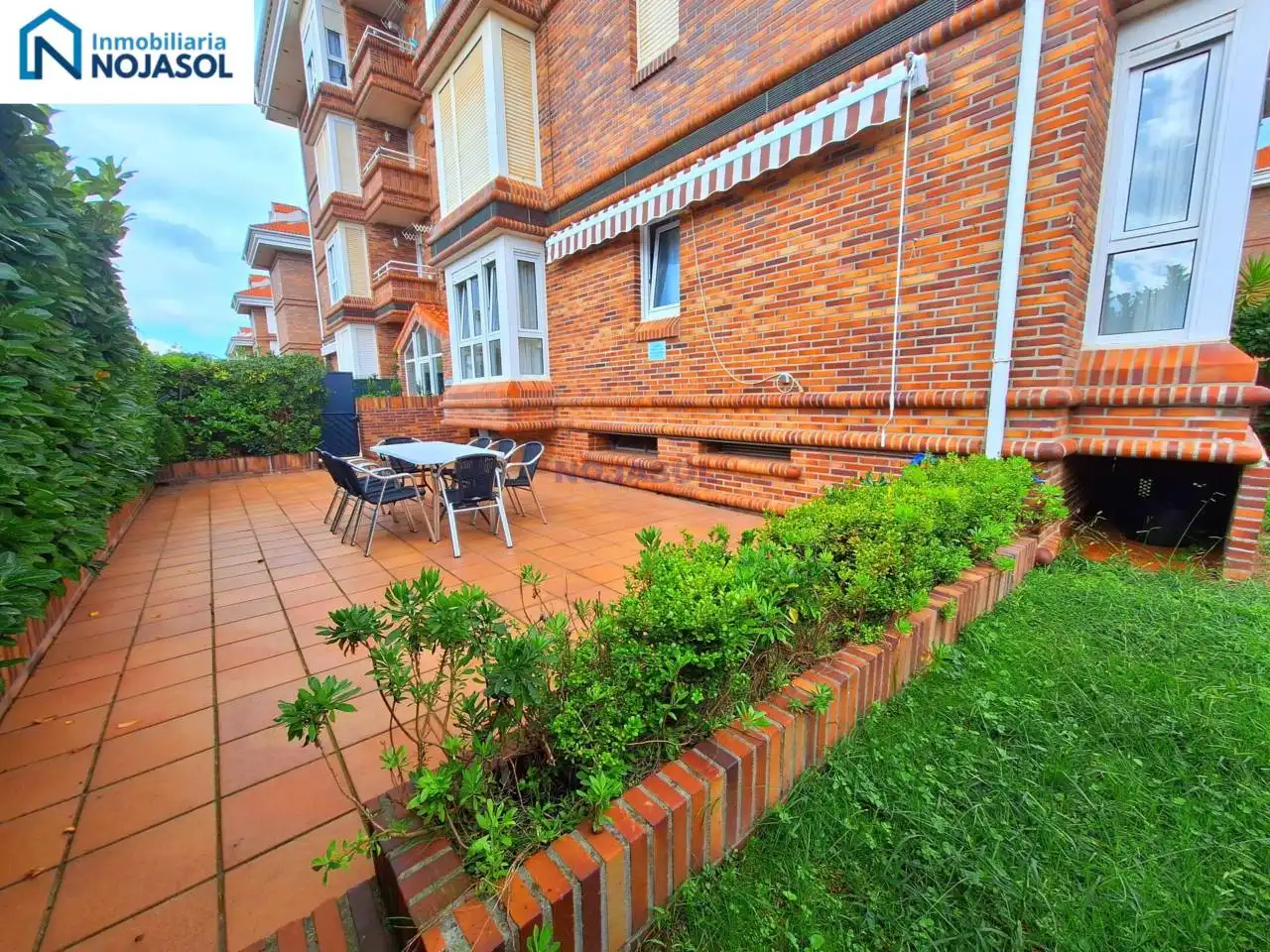 Garten von Wohnung zur Miete in Noja mit Heizung, Privatgarten und Terrasse