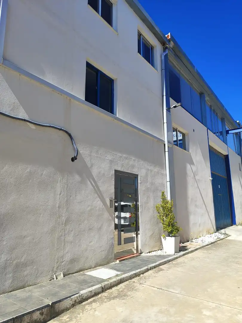 Vista exterior de Oficina de alquiler en Les Borges del Camp