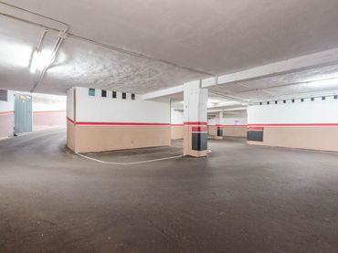 Individual en venta en Calle de la Pista 14