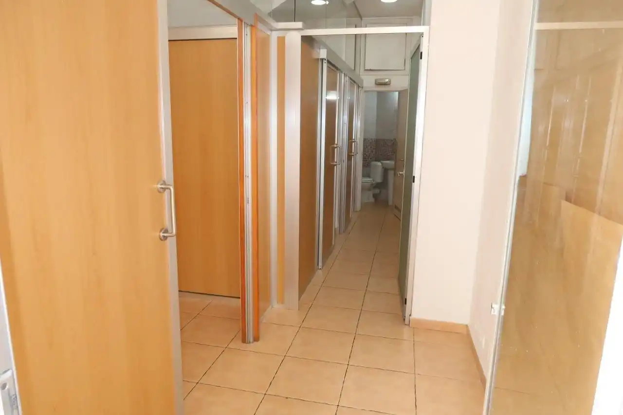 Gewerbefläche zur Miete in Antonio carballo, imagen 2
