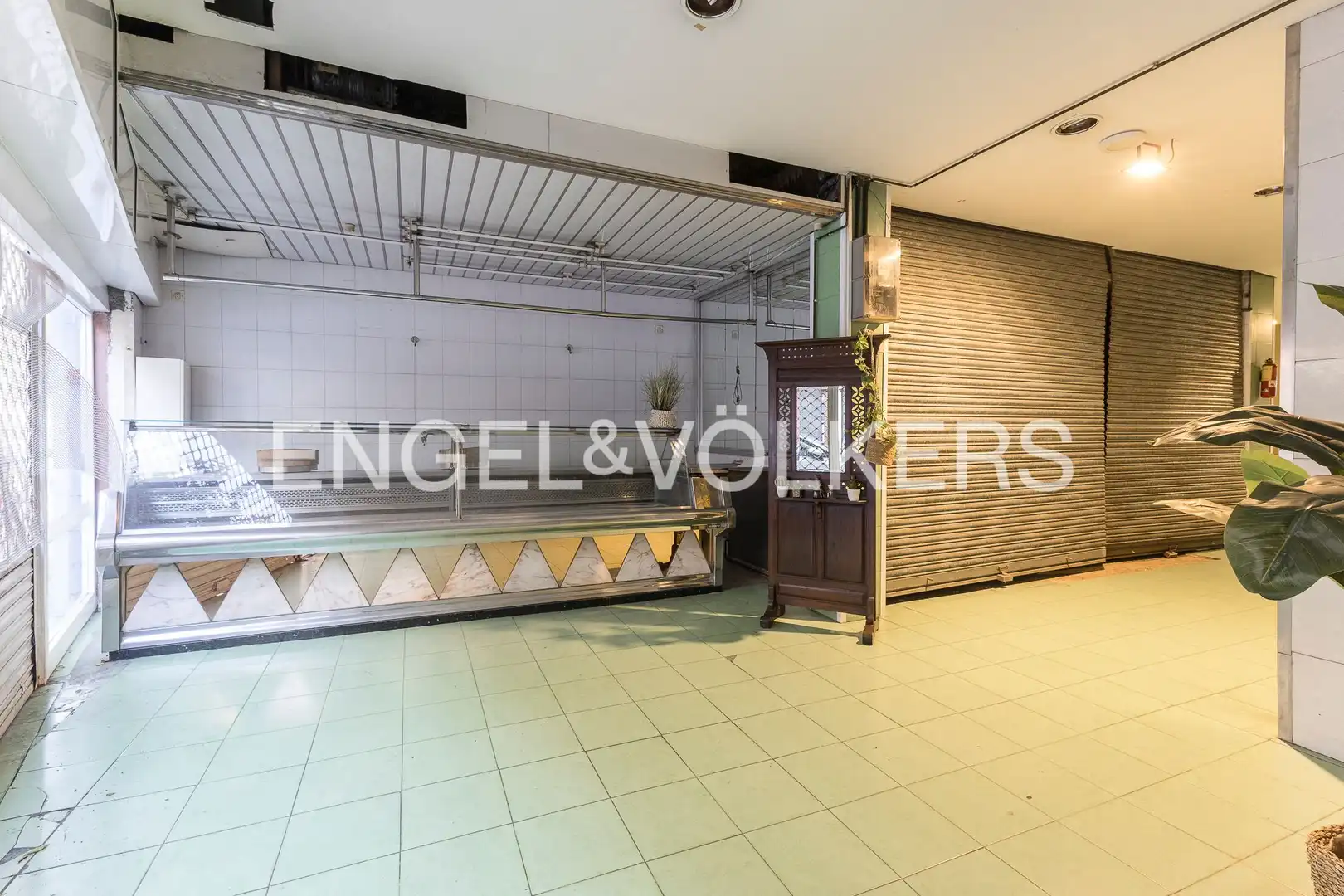 Houses for sale in Barcelona  with Heating, Terrace and Storage room