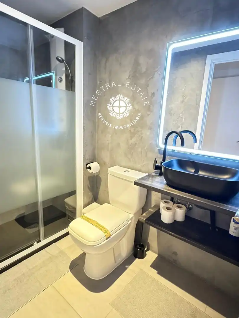 Baño de Piso en venta en Salou con Aire acondicionado, Calefacción y Terraza
