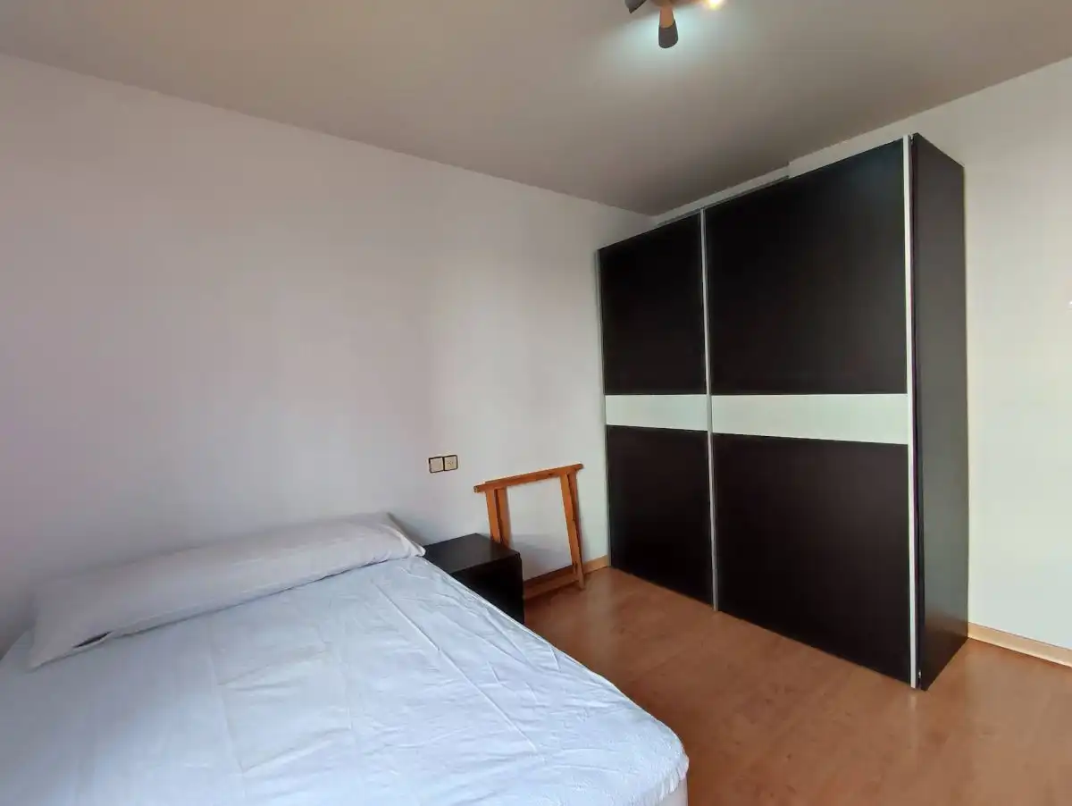 Bedroom of Flat for rent in Salamanca  with Heating and Furnished