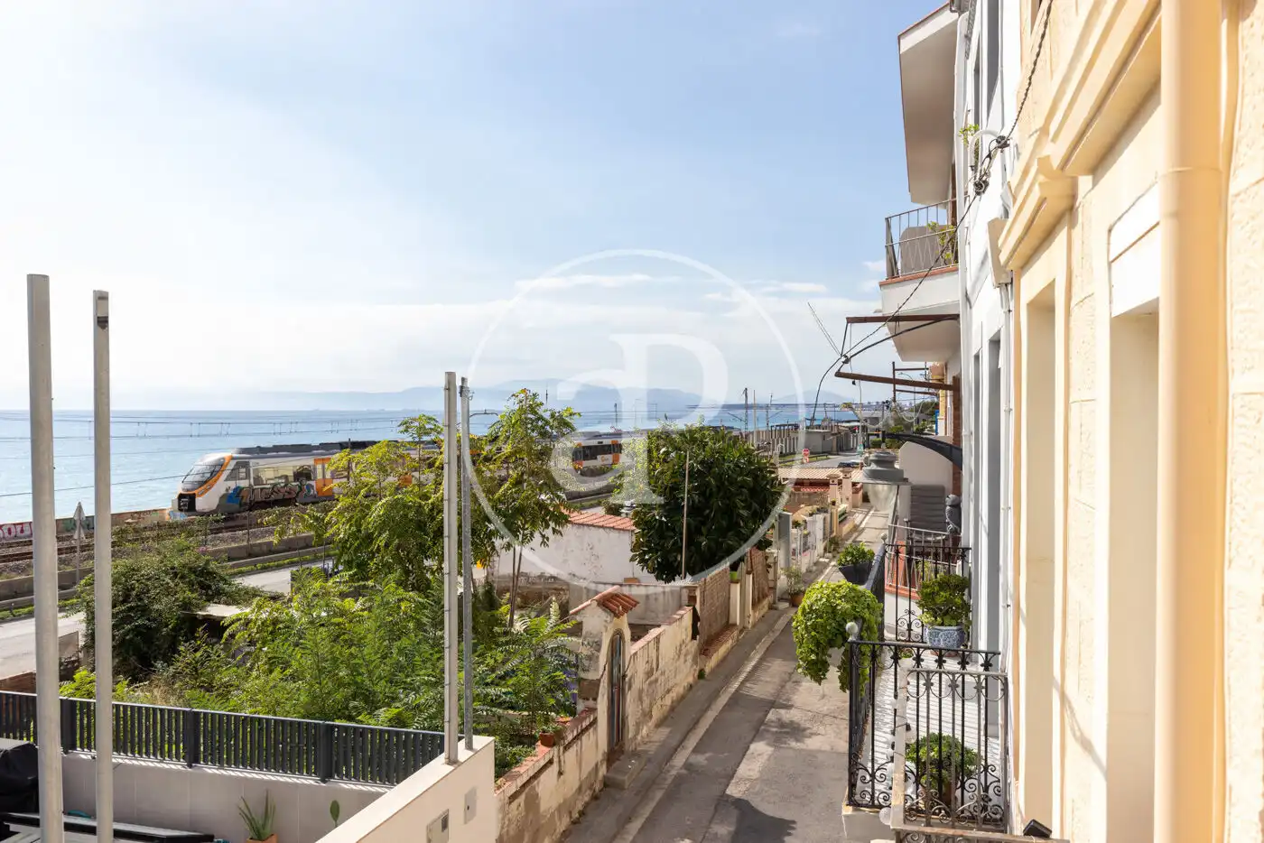 Vista exterior de Casa adosada en venda en Montgat, Barcelona