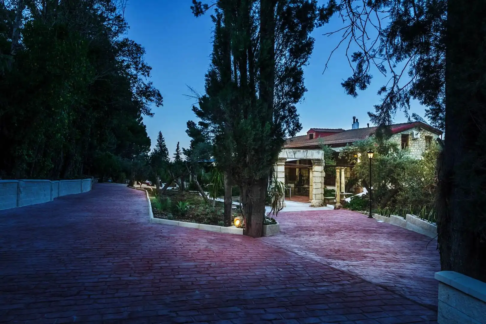 Finca rústica en venda en Jaén amb Aire condicionat, Calefacció i Jardí privat