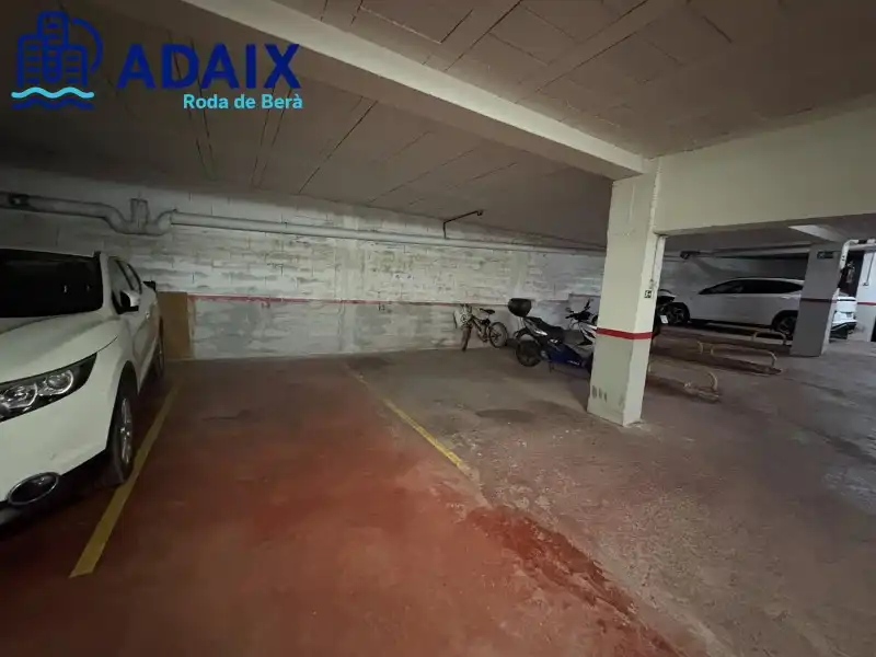 Parking de Garaje de alquiler en Roda de Berà