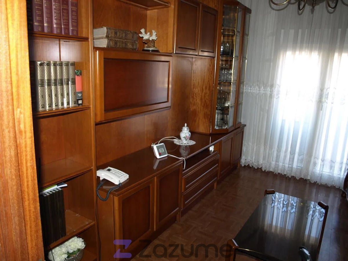 Living room of Flat for rent in Valladolid Capital  with Heating, Terrace and Furnished
