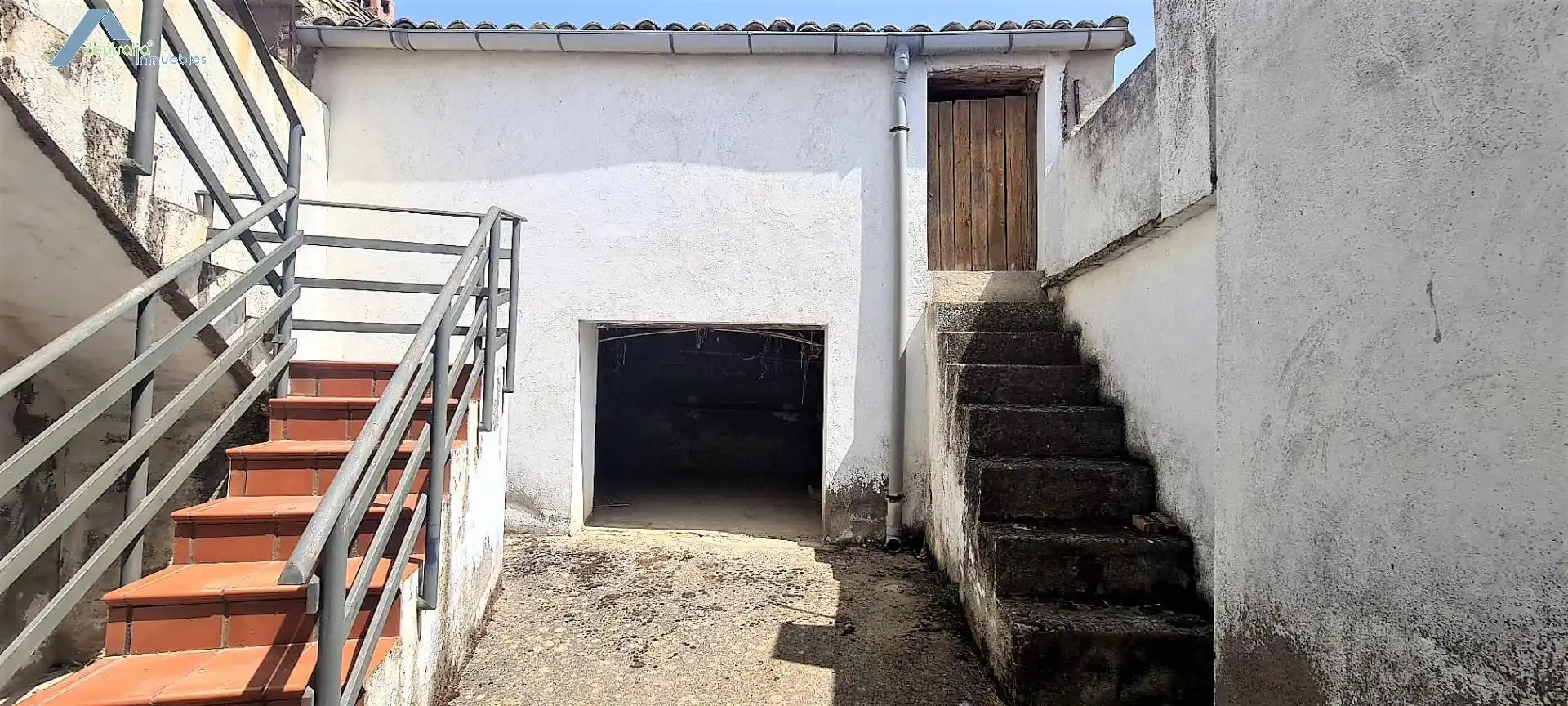 Casa o chalet en venta en Loscorrales con Calefacción, Jardín privado y Terraza