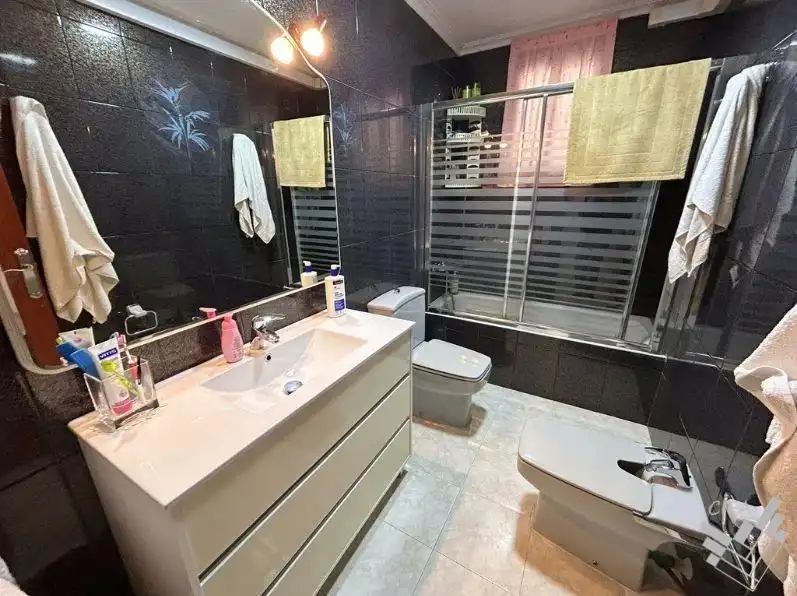 Bathroom of Detached homes for sale in Vinaròs  with Air Conditioner, Storage room and Furnished
