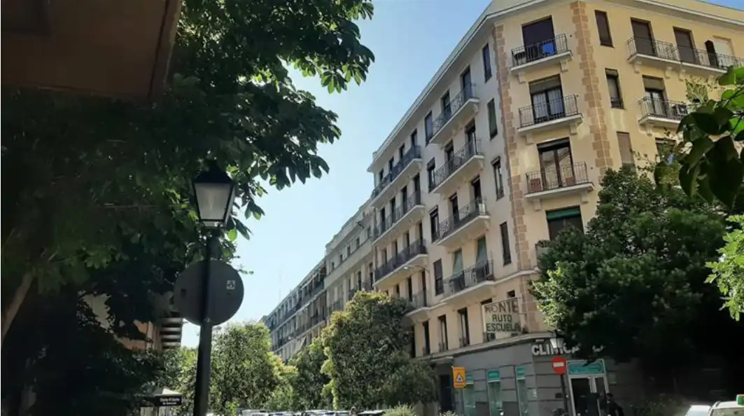 Exterior view of Houses for sale in Madrid