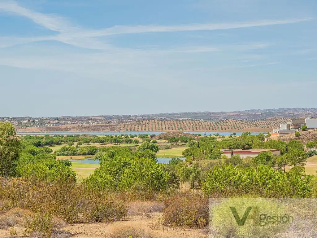Lands and plots for sale in Costa Esuri