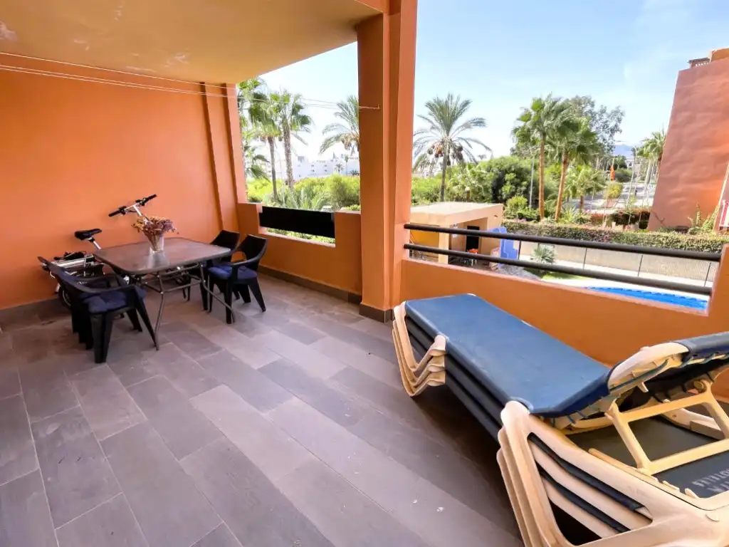 Apartment with pool for sale in Calle Islas Canarias (Res T1)