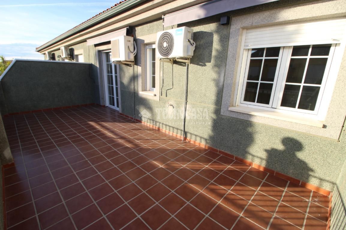 Terrassa de Àtic en venda en Churriana de la Vega amb Terrassa i Traster