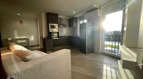 Foto 4 de Apartamento de alquiler en Rúa Cabo Estaca de Vares, Recatelo - O Carme, Lugo Capital