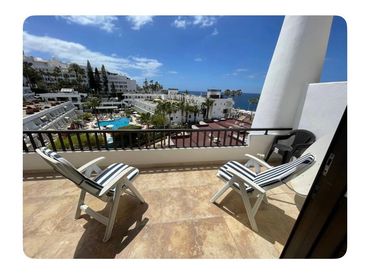 Casa amb piscina en venda a Avenida Eugenio Dominguez Alfonso