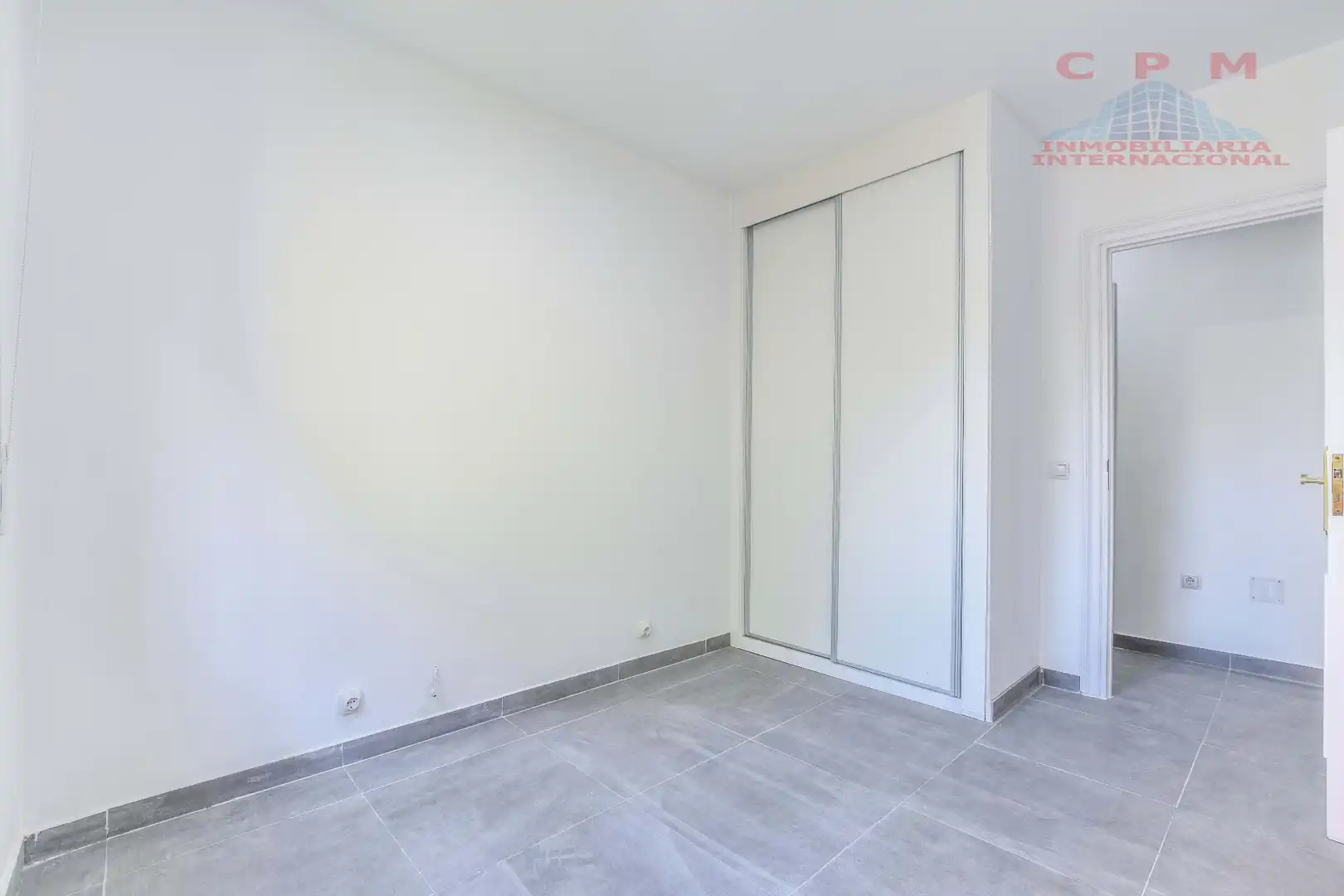 Schlafzimmer von Wohnung zur Miete in Madrid mit Klimaanlage, Heizung und Parkett