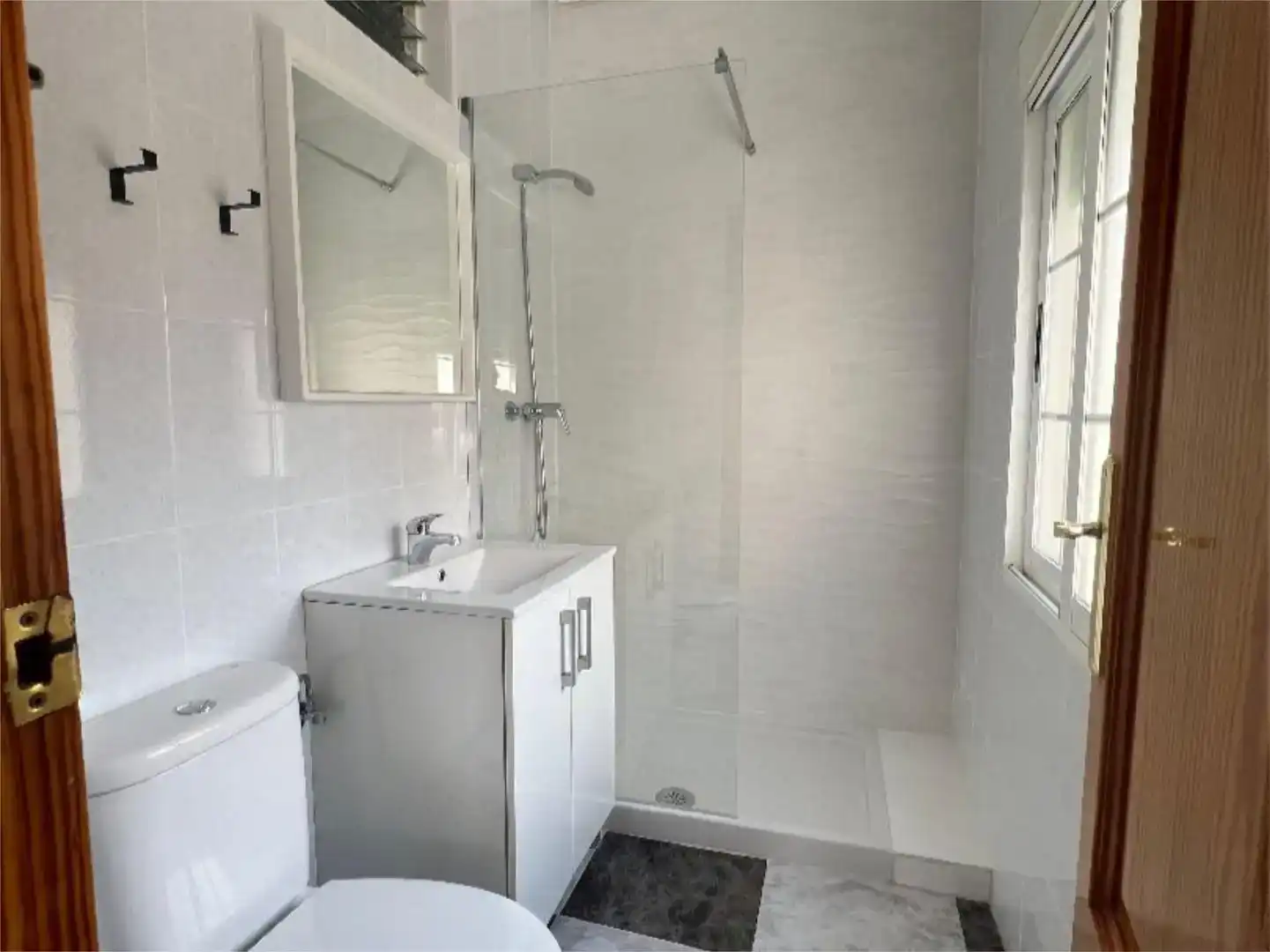 Bathroom of Flat for share in Murcia  with Air Conditioner, Furnished and Balcony