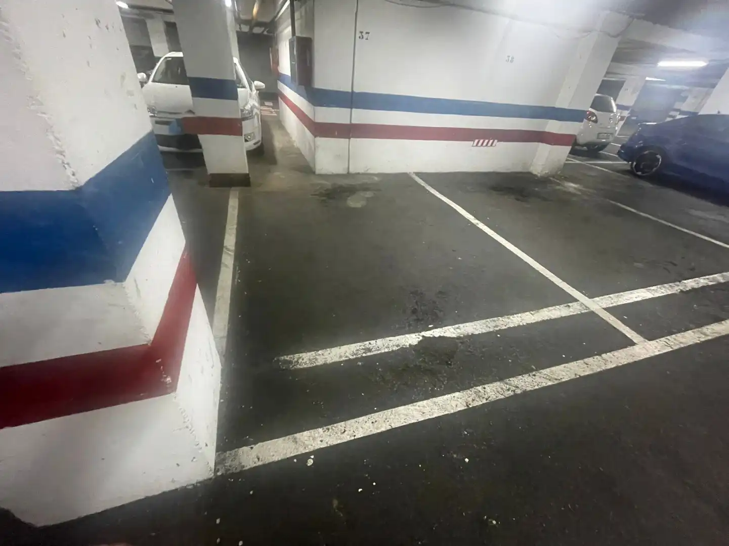 Aparcament de Garatge de lloguer en Oviedo 